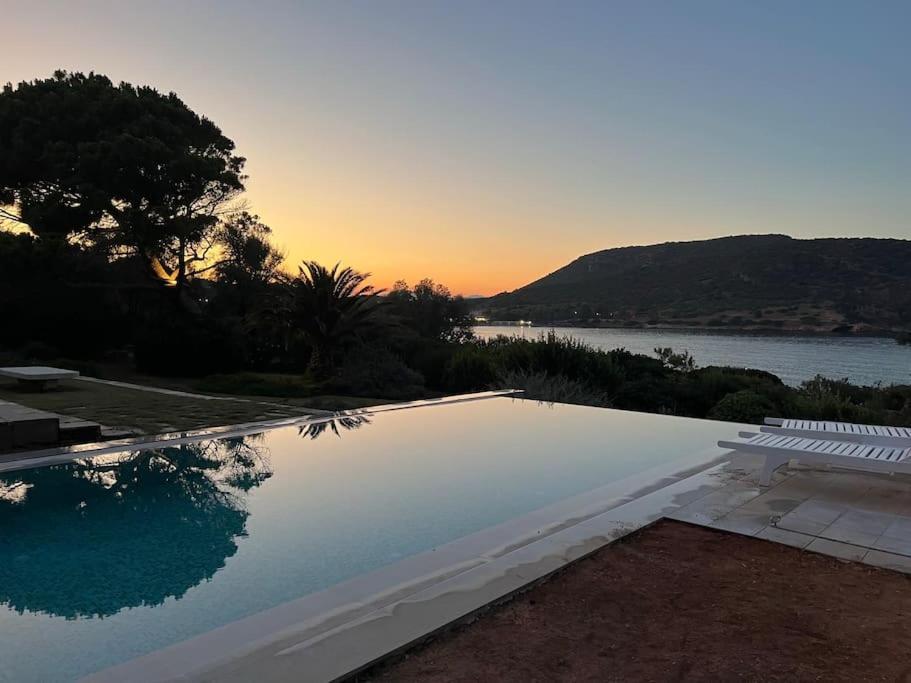 Summer Villa In Porto Rafti Exterior photo