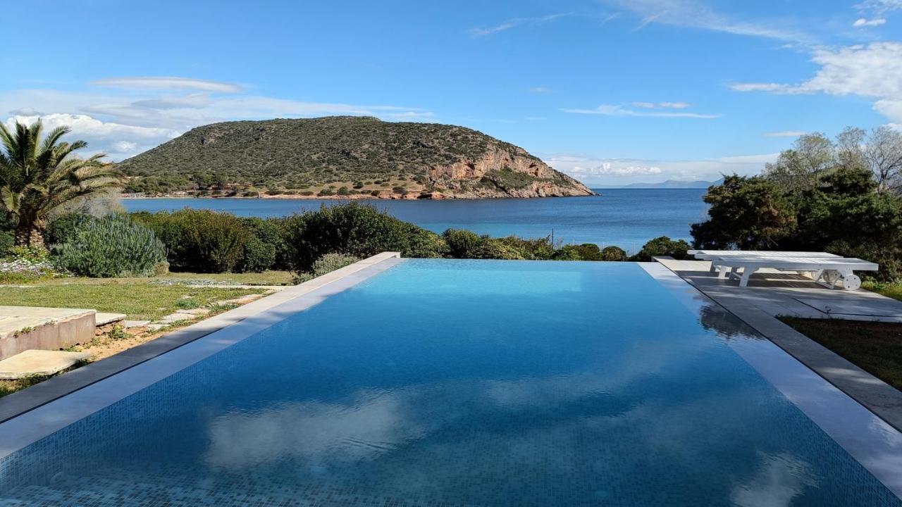 Summer Villa In Porto Rafti Exterior photo