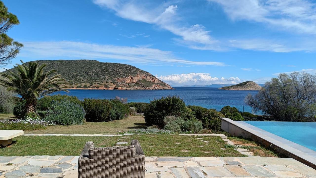 Summer Villa In Porto Rafti Exterior photo