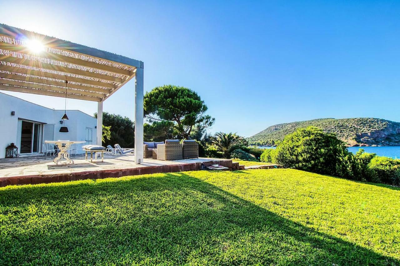 Summer Villa In Porto Rafti Exterior photo